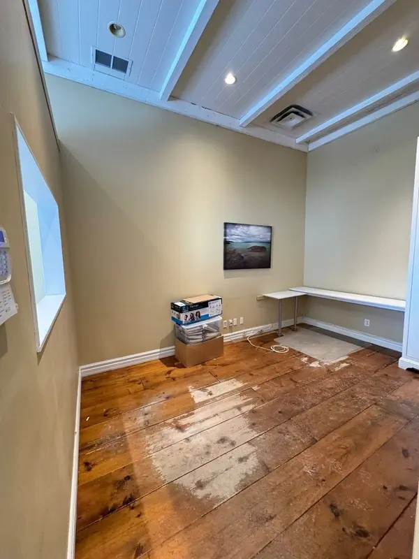 1260 Journey's End CIR #10, Newmarket, ON L3Y 8Z7