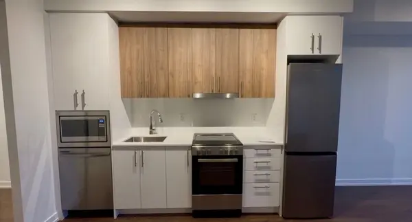 9751 Markham RD #B-220, Markham, ON L6E 0W3