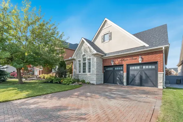 64 Milligan ST, Bradford West Gwillimbury, ON L3Z 0A5