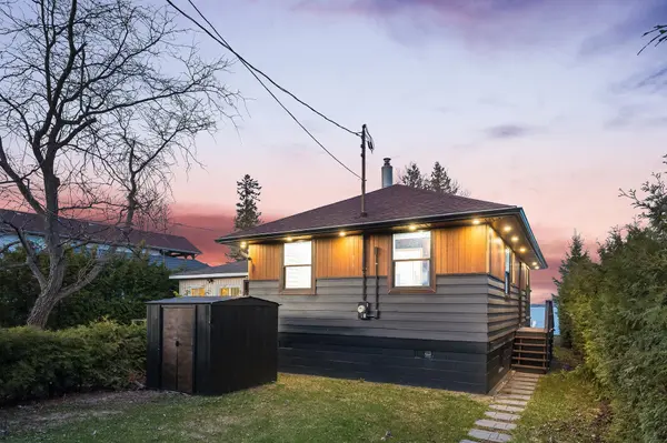 2305 Crystal Beach RD, Innisfil, ON L9S 3W8