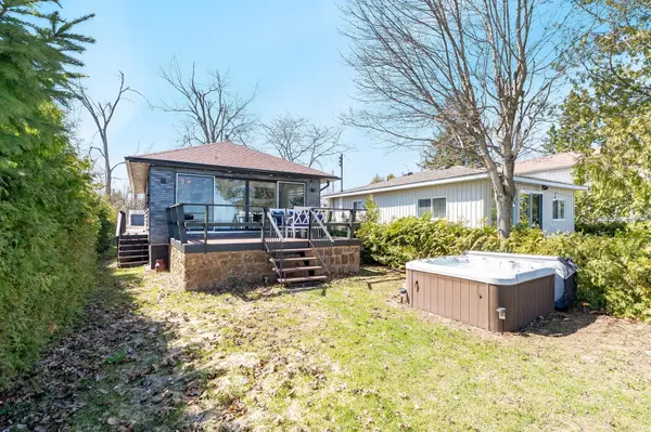 2305 Crystal Beach RD, Innisfil, ON L9S 3W8