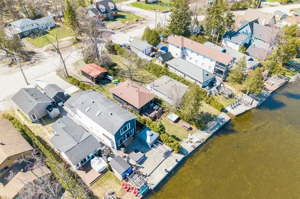 2305 Crystal Beach RD, Innisfil, ON L9S 3W8