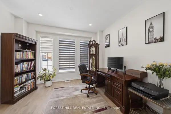 37 Rugman CRES, Springwater, ON L9X 2A2