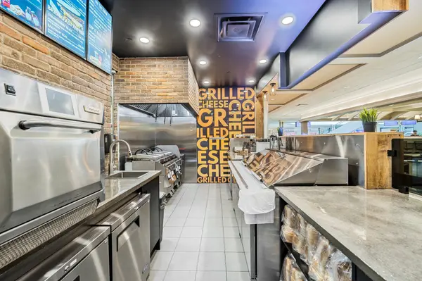 509 Bayfield ST, Barrie, ON L4M 4Z8