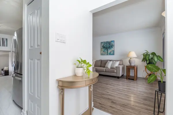 3 Oren BLVD, Barrie, ON L4N 4T3