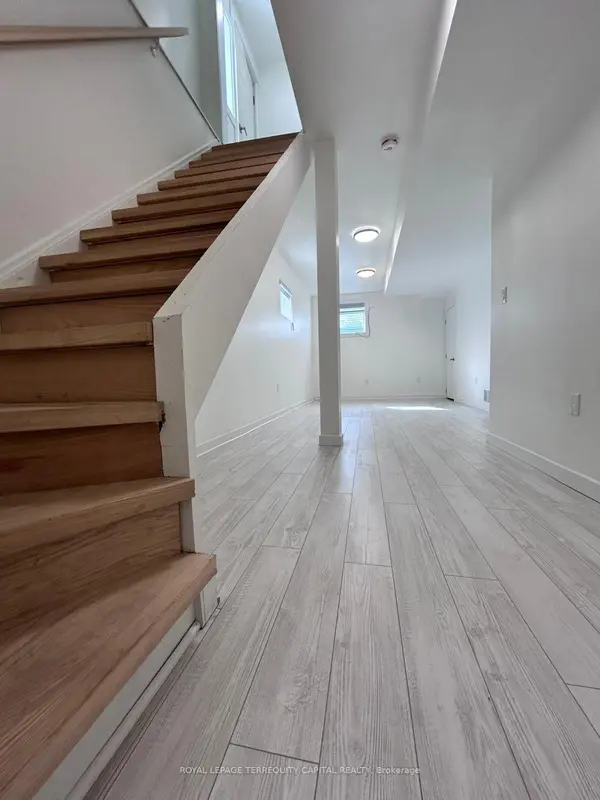 58 Wessenger DR #Lower, Barrie, ON L4N 8P8