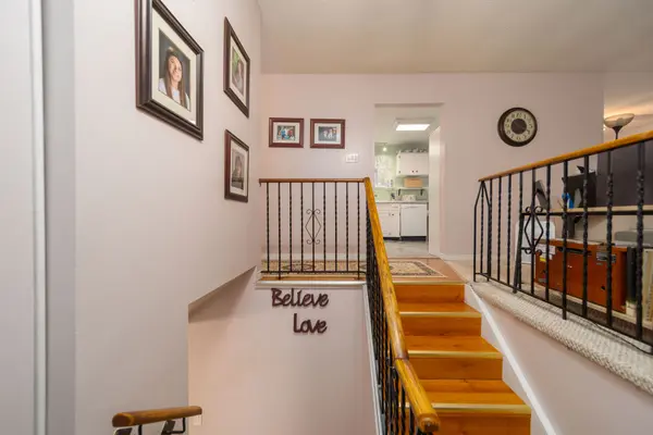 1 Bush ST, Severn, ON L0K 1E0