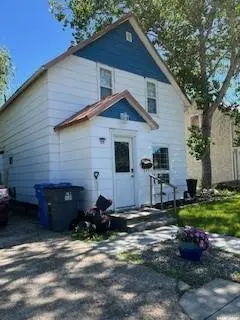1217 2nd STREET, Estevan, SK S4A 0M1