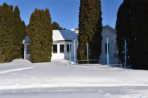 115 4th AVENUE E, Nipawin, SK S0E 1E0