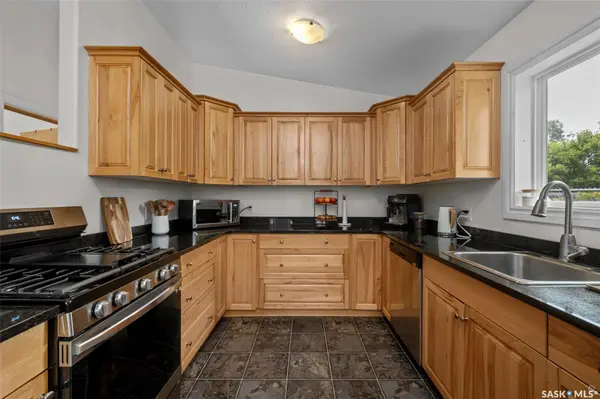 1255 18th STREET W, Prince Albert, SK S6V 4B6