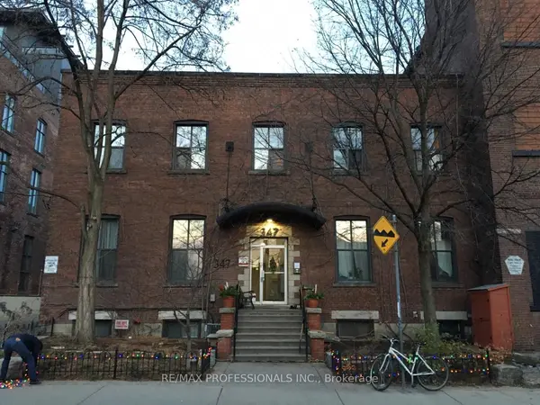 347 Sorauren AVE #212, Toronto W01, ON M6R 2G5