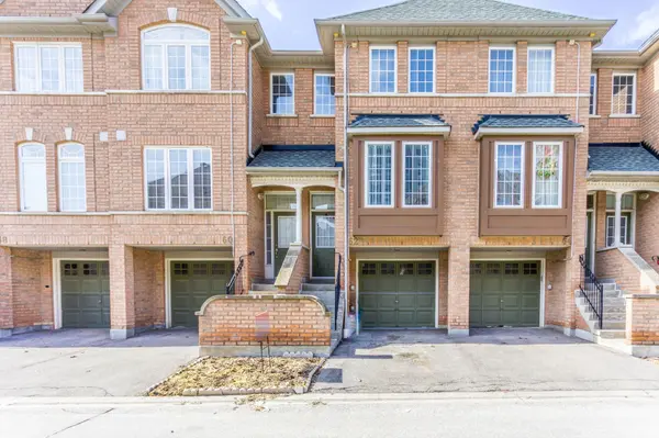 50 Strathaven DR #62, Mississauga, ON L5R 4E7