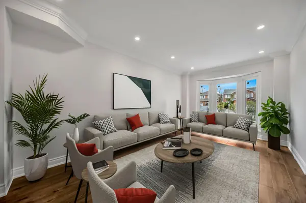 6062 Prairie CIR, Mississauga, ON L5N 5C5