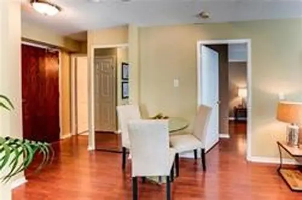 15 Michael Power PL #507, Toronto W08, ON M9A 5G4