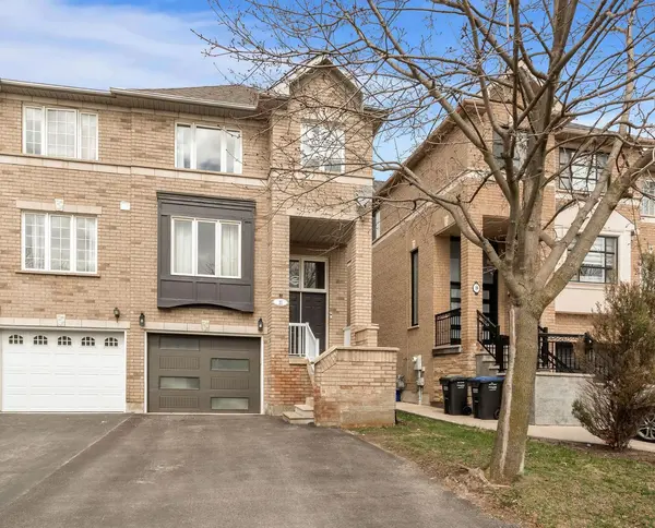 21 Cedarvalley BLVD, Brampton, ON L7A 1N7