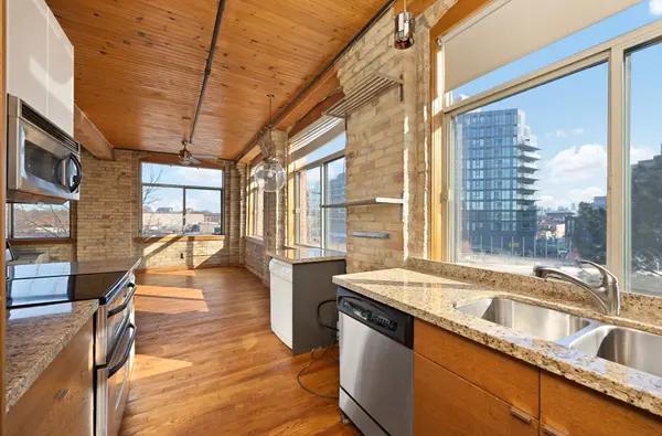 24 Noble ST #312, Toronto W01, ON M6K 2C8