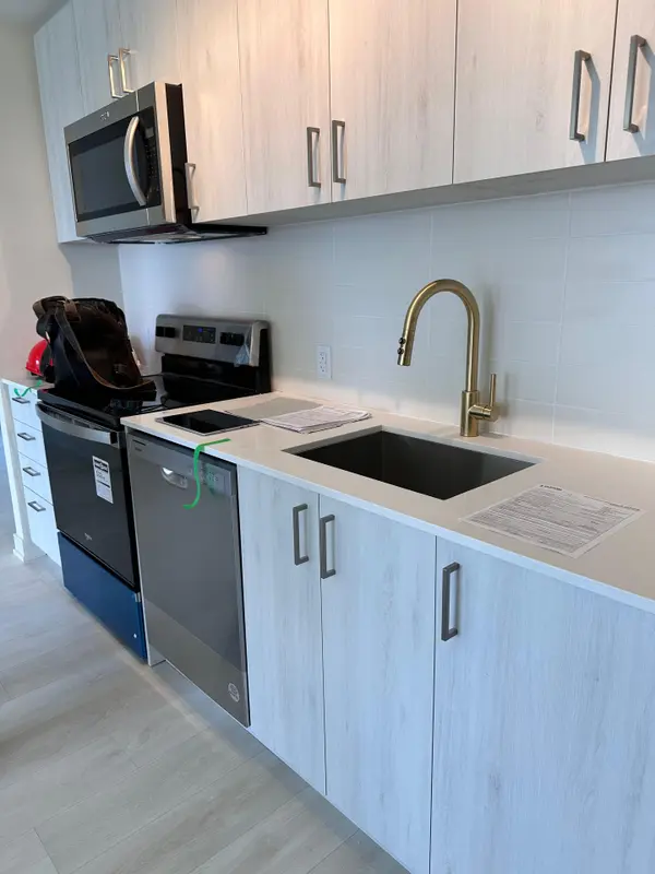 8010 Derry RD #1107, Milton, ON L9T 9N3