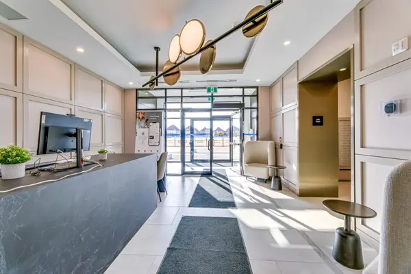 3265 Carding Mill TRL W #312, Oakville, ON L6M 5P7