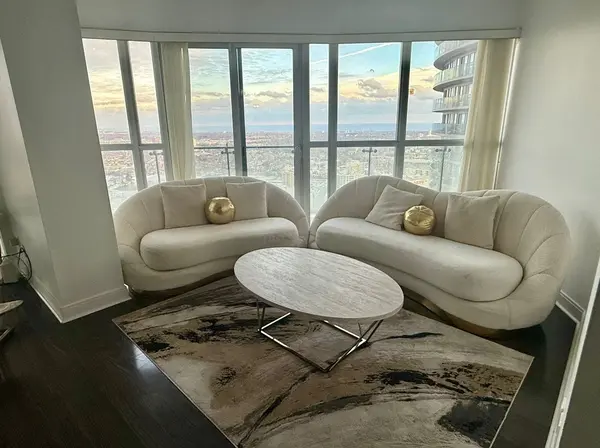 50 Absolute AVE #4203, Mississauga, ON L4Z 0A8