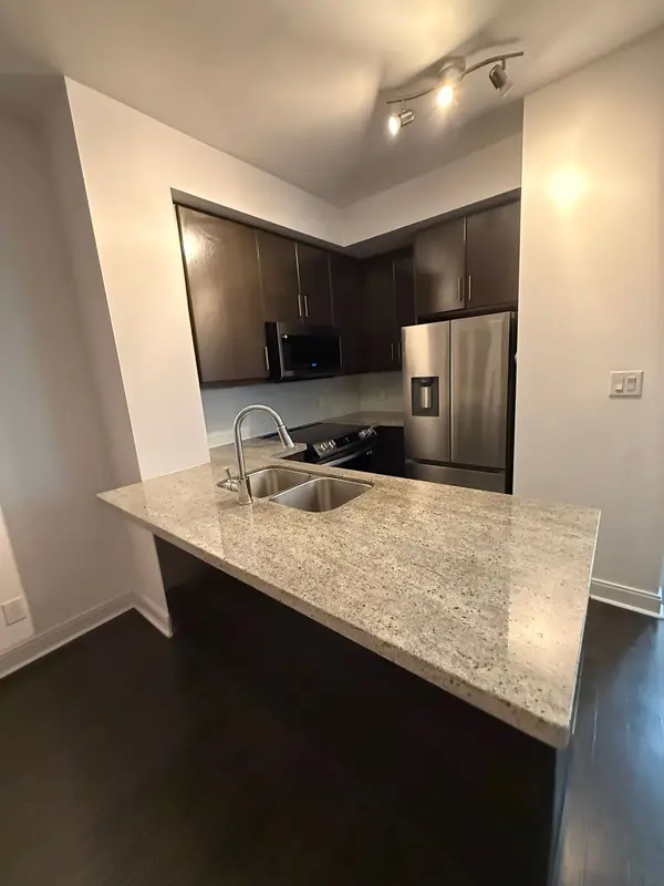 50 Absolute AVE #4203, Mississauga, ON L4Z 0A8