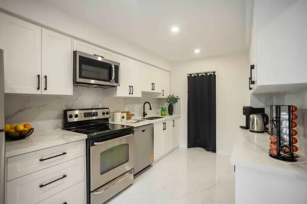 2170 Bromsgrove RD #189, Mississauga, ON L5J 4J2