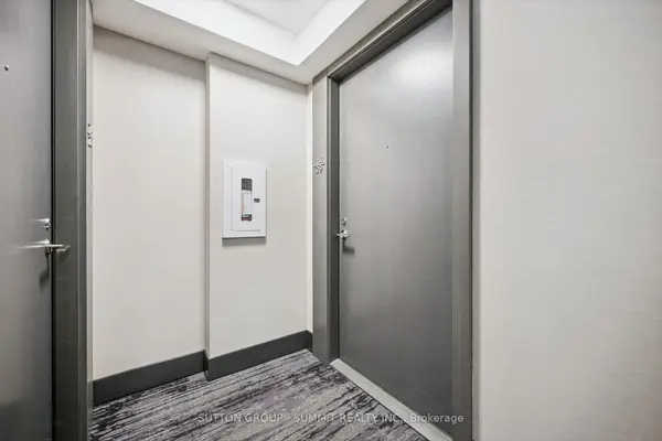 5 Mabelle AVE #1429, Toronto W08, ON M9A 0C8