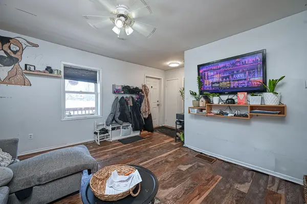 150-152 GORE ST E, Perth, ON K7H 1J7