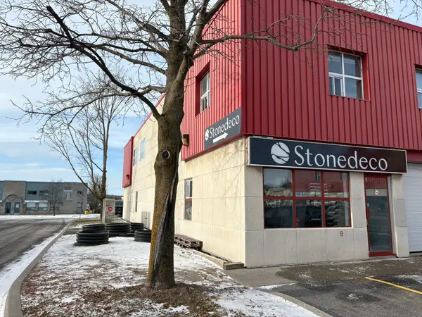 5509 Canotek RD #7, Beacon Hill North - South And Area, ON K1J 9J8