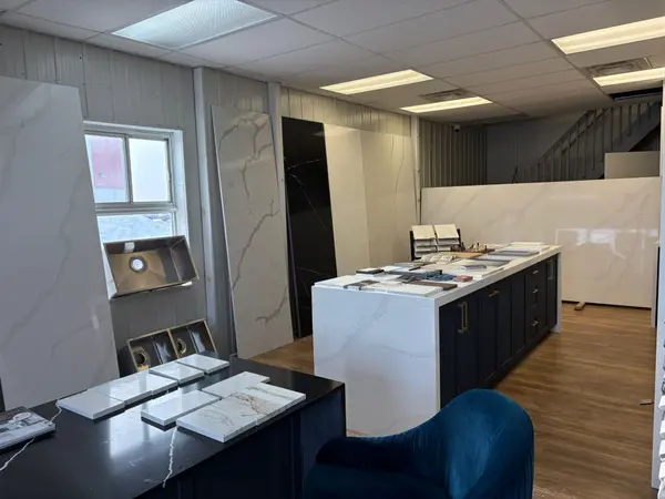 5509 Canotek RD #7, Beacon Hill North - South And Area, ON K1J 9J8