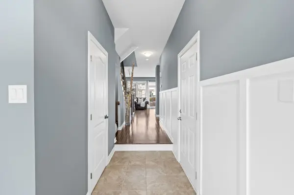 630 Moorpark AVE, Kanata, ON K2M 0H8