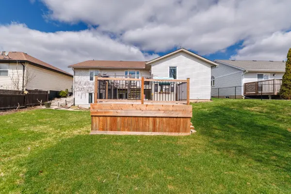 109 Calla TER, Welland, ON L3C 7C2