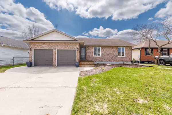 109 Calla TER, Welland, ON L3C 7C2