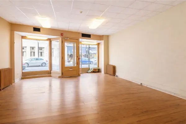 90 BROCK ST, Kingston, ON K7L 1R9