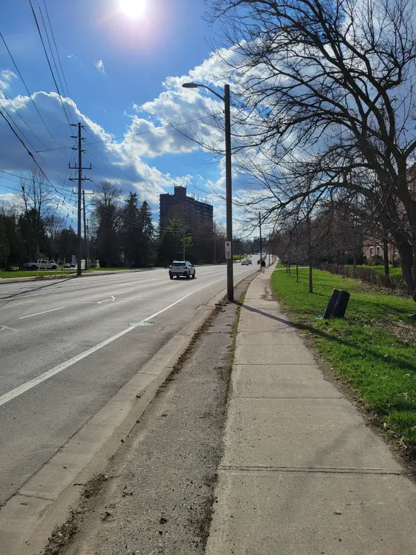 121 Riverside DR, London North, ON N6H 4R9