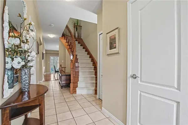 81 Valridge DR #44, Hamilton, ON L9G 5B6