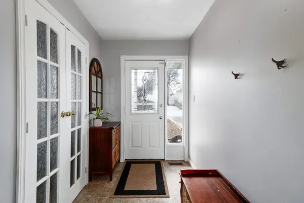 13 Clugston DR, Grey Highlands, ON N0C 1H0