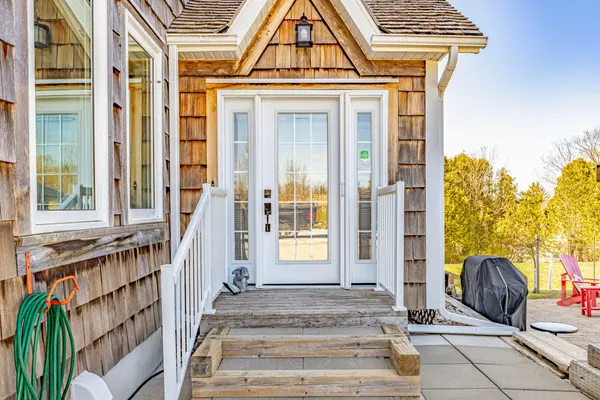 501483 Grey Road 1 RD, Georgian Bluffs, ON N0H 2T0