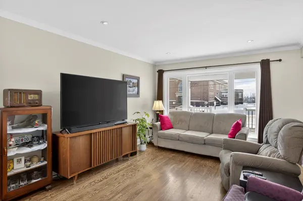 630 Sherbrooke ST, Peterborough, ON K9J 2P6