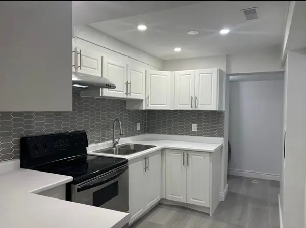 36-B Raspberry LN, Guelph, ON N1E 7H5