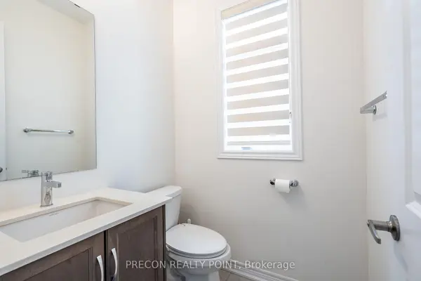 100 Starfire CRES, Hamilton, ON L8E 0K9