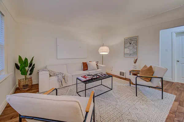 166 Bond ST N, Hamilton, ON L8S 3W6