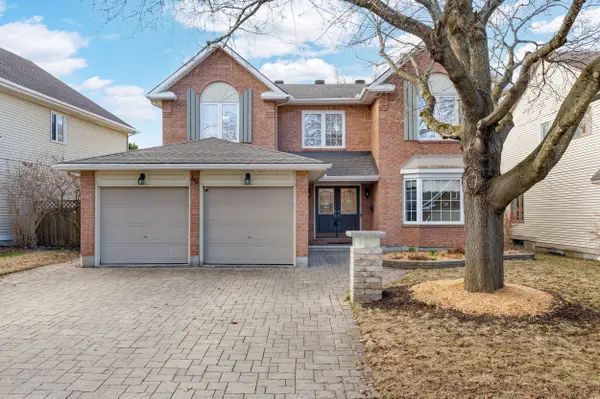 46 Beddington AVE, Barrhaven, ON K2J 3N3