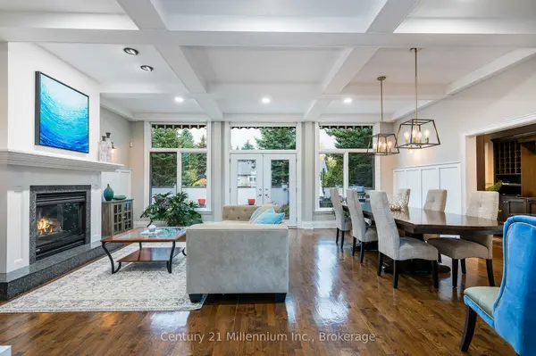 160 Grand Cypress LN, Blue Mountains, ON L9Y 0K8