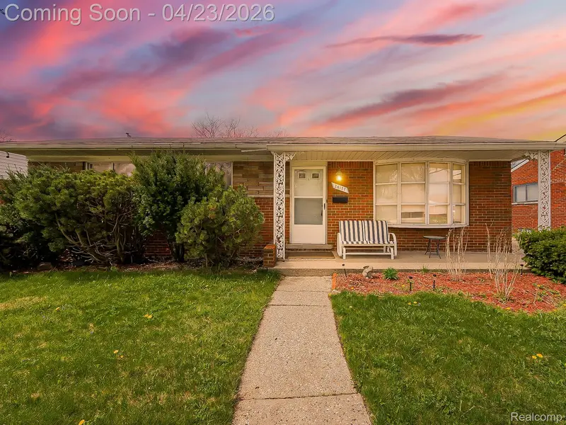 26177 Cunningham DR, Warren, MI 48091