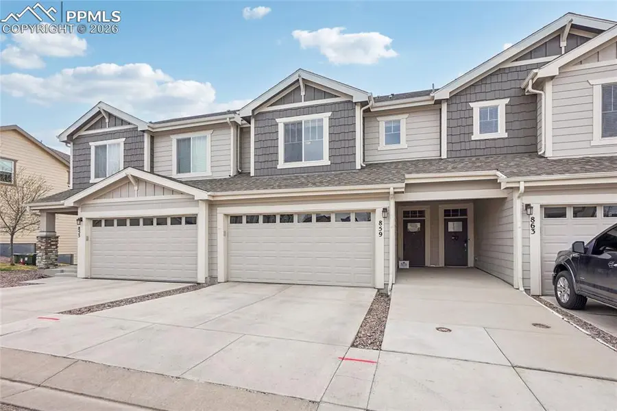 859 Marine Corps DR, Monument, CO 80132