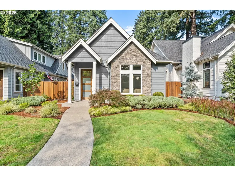 378 9TH ST, Lake Oswego, OR 97034