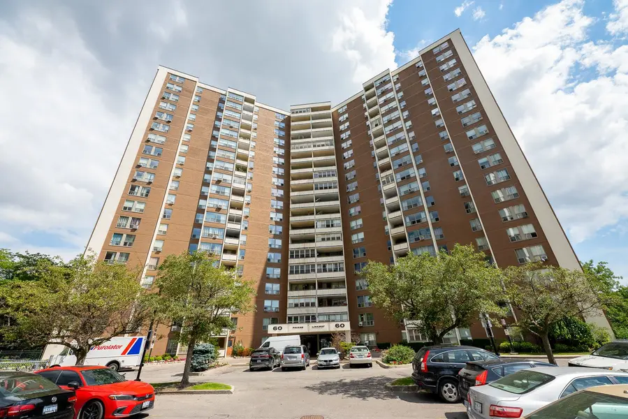 60 Pavane Link WAY #706, Toronto C11, ON M3C 2Y6