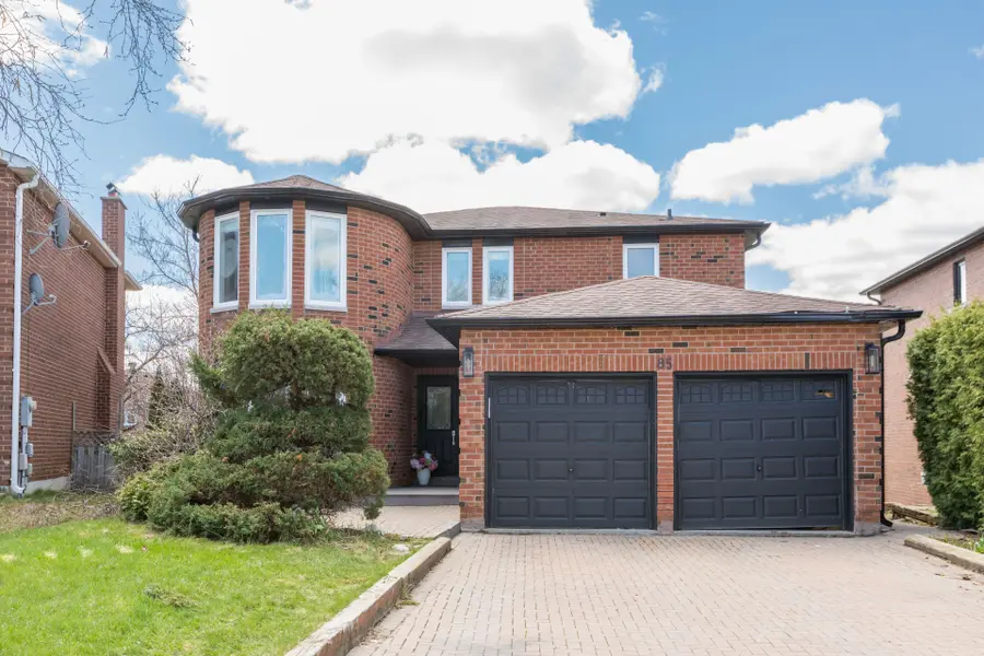 85 Butterfield CRES, Vaughan, ON L6A 1J4