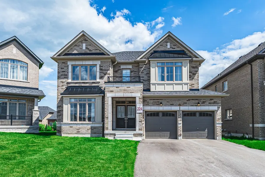 1649 Corsal CT, Innisfil, ON L9S 0P8