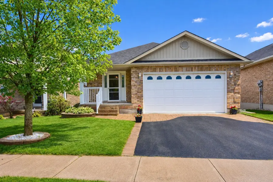 1724 Glenforest BLVD, Peterborough, ON K9K 2P5